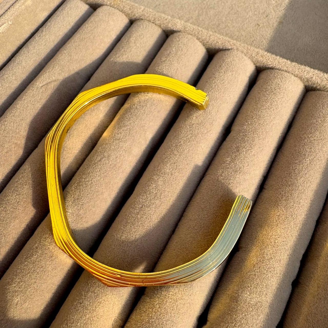 Apex Cuff - 18K Gold Plated